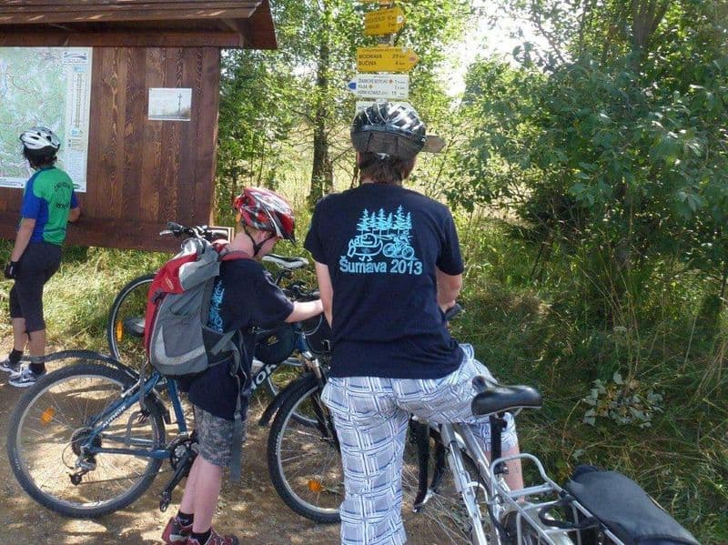 Trika tmavě modrá puťák 2013 Vltava + Šumava