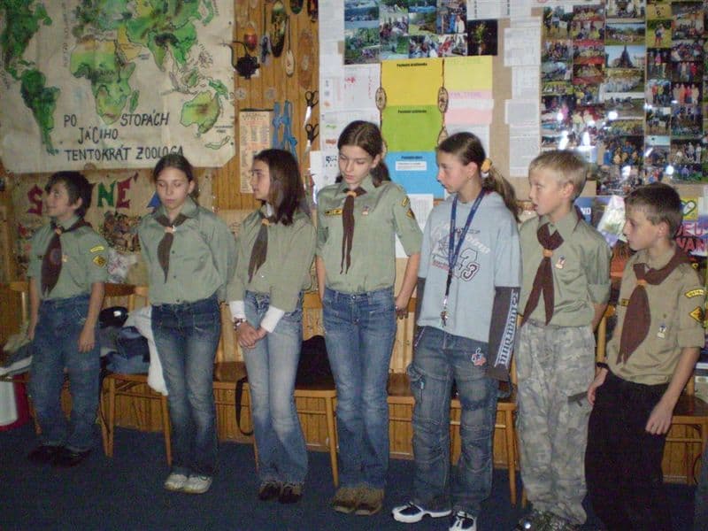 Oddílové kroje