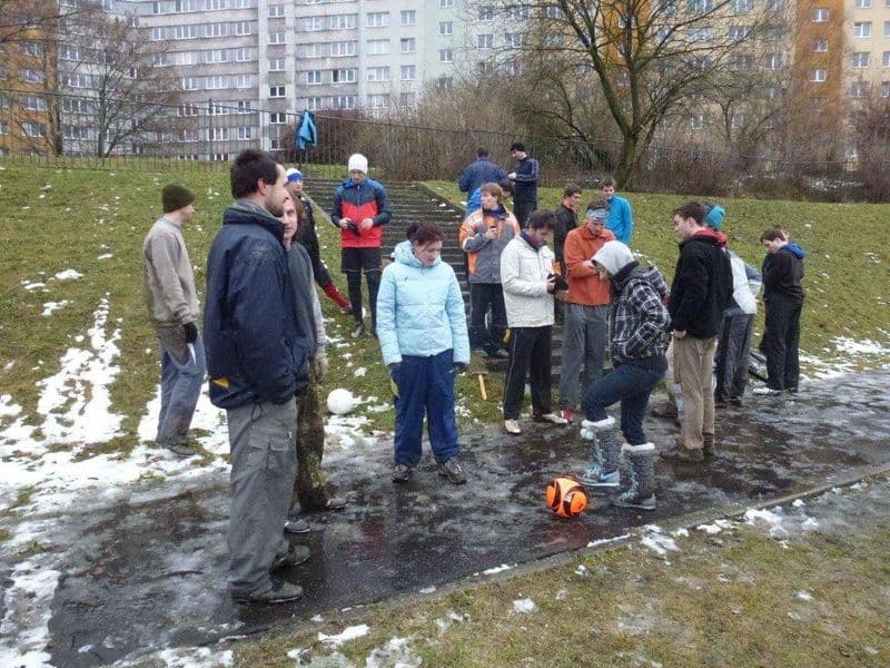 Občerstvení o přestávce Vánoční fotbálek 24.12.2011 Srbská